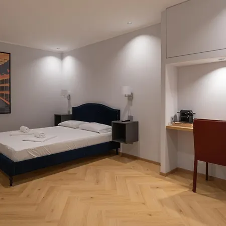 23 Guest house